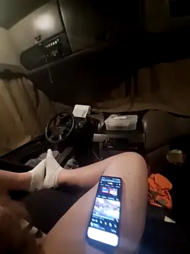 Snapshot of maciasgda chatting on 12-19-25, 10:17 maciasgda online show from 12-19-25, 10:17