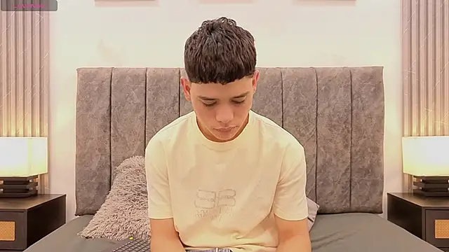 aron twink66 online show from 09-11-25, 01:11