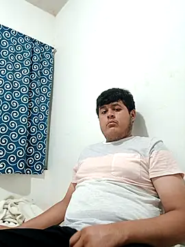 Snapshot of Jovenlechoso2044 chatting on 10-02-25, 02:18 Jovenlechoso2044 online show from 10-02-25, 02:18