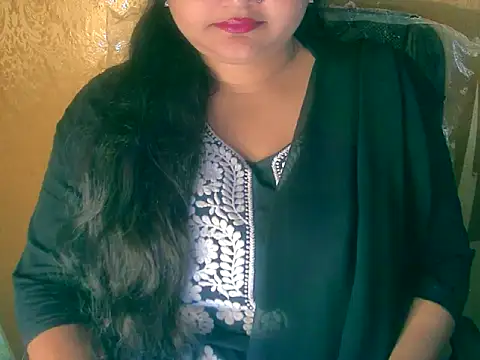 Snapshot of Saniya_K chatting on 10-14-25, 10:05 Saniya K online show from 10-14-25, 10:05