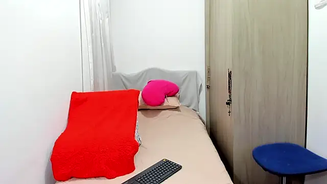 Isbettyche online show from 11-19-25, 11:05