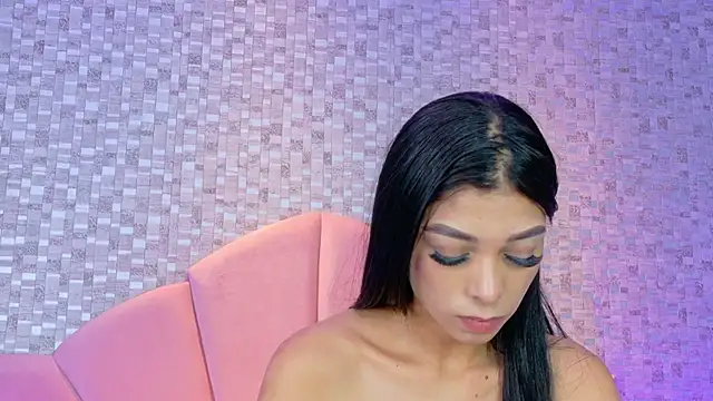 AshleyBaker1 online show from 04-18-26, 07:07