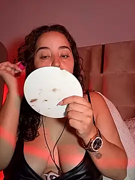 LoanaSantos online show from 09-18-25, 02:35