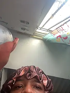 LicyEvans1 online show from 04-03-26, 08:07