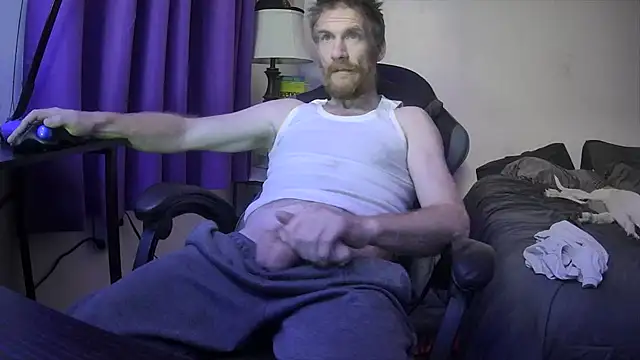 Snapshot of Tiggitytomociti chatting on 07-14-26, 10:21 Tiggitytomociti online show from 07-14-26, 10:21