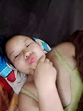 girl-babi online show from 10-28-25, 12:30