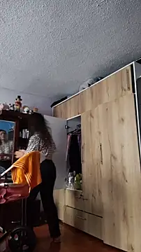 lindasyt online show from 04-05-26, 07:22