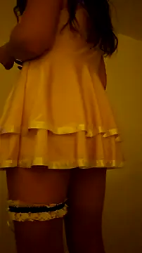 LeemaBean online show from 10-16-25, 04:24