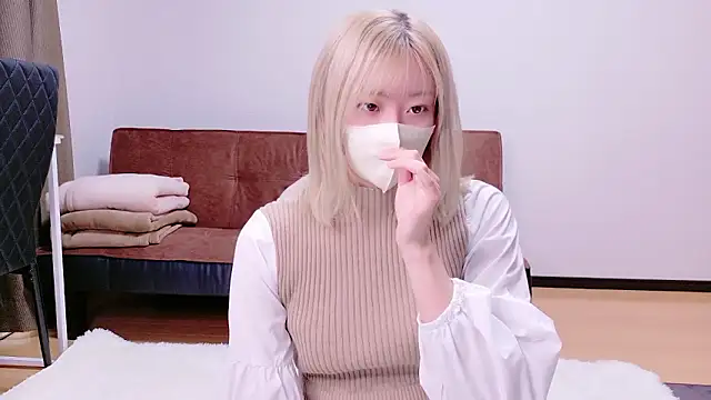 Snapshot of Nana__ch chatting on 11-19-25, 06:35 Nana ch online show from 11-19-25, 06:35