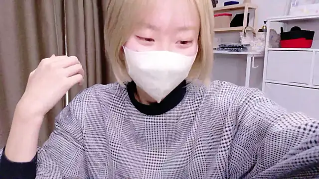 Snapshot of Nana__ch chatting on 02-03-26, 03:48 Nana ch online show from 02-03-26, 03:48