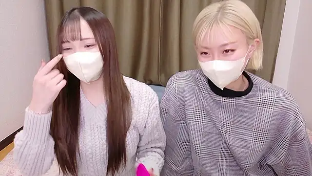 Snapshot of Nana__ch chatting on 02-18-26, 02:46 Nana ch online show from 02-18-26, 02:46
