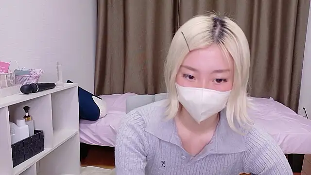 Snapshot of Nana__ch chatting on 06-25-26, 04:22 Nana ch online show from 06-25-26, 04:22