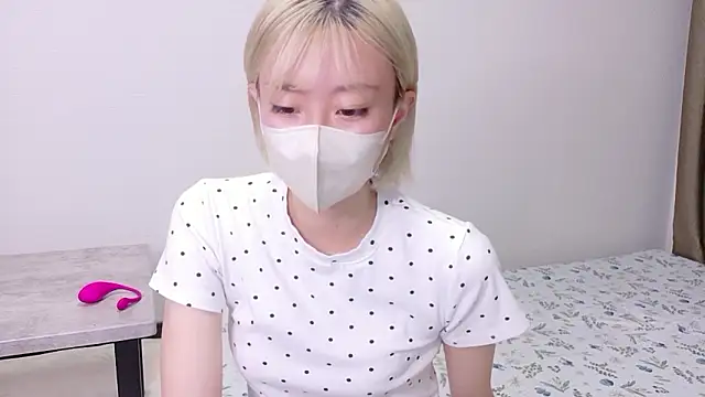 Snapshot of Nana__ch chatting on 06-26-26, 10:19 Nana ch online show from 06-26-26, 10:19