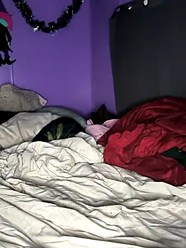 Courdles online show from 11-03-25, 09:32