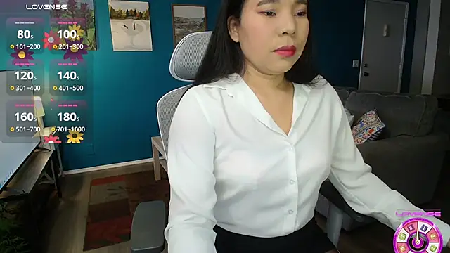 SHEILYN  online show from 06-03-26, 04:37