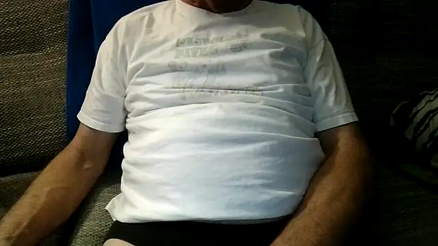 velikifant7 online show from 02-08-26, 06:33