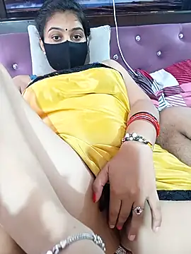 Priyanka Pal online show from 09-12-25, 07:19