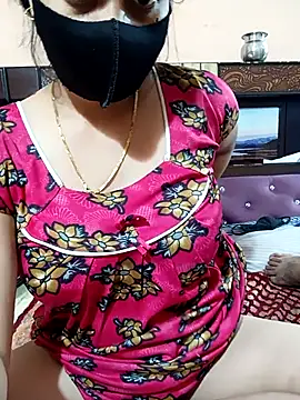 Priyanka Pal online show from 11-12-25, 03:45