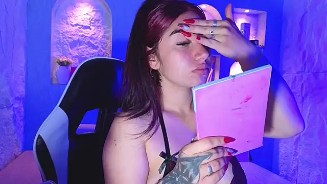 Sophia tf online show from 03-25-26, 03:01