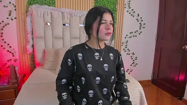 Jade Nmm online show from 12-19-25, 01:07