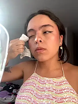 EmilyHarperr online show from 11-27-25, 12:07