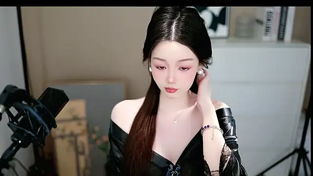 Snapshot of abbyli12 chatting on 01-31-26, 07:45 abbyli12 online show from 01-31-26, 07:45