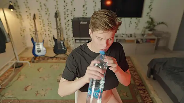 RusBradPitt online show from 01-14-26, 01:28