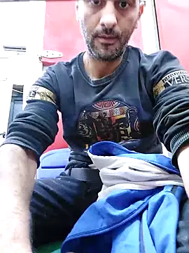 mahdiDido online show from 11-12-25, 08:41