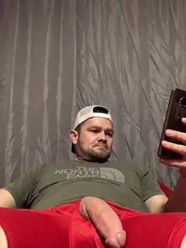 Snapshot of Allinside666 chatting on 12-18-25, 01:33 Allinside666 online show from 12-18-25, 01:33