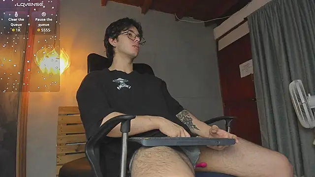 Markuss   online show from 02-17-26, 05:48