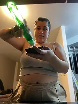 Tokio Sakura online show from 10-26-25, 03:01