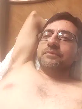 Gearsuit online show from 09-14-25, 03:27