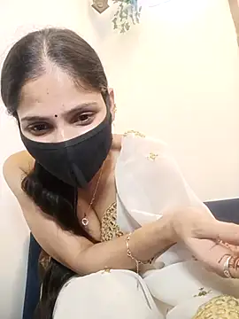 TheSassyGirl7 online show from 10-12-25, 06:51