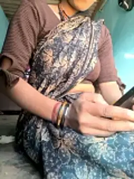 CUTGIRL76 online show from 12-18-25, 09:26