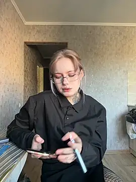 n1ghtcloud online show from 09-24-25, 10:51