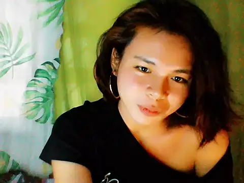 kera metina online show from 11-20-25, 04:12