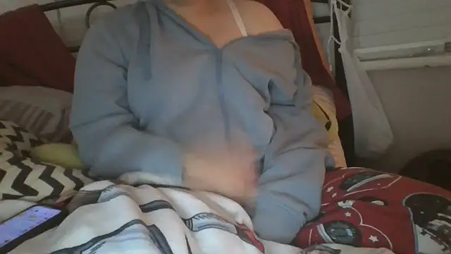 lu official1 online show from 11-11-25, 07:47