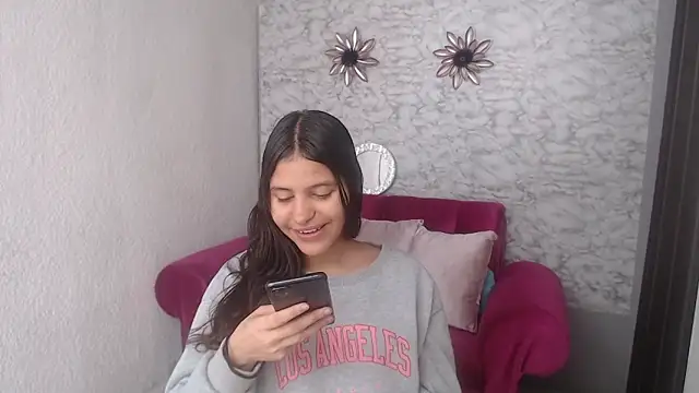 Evagirl69 online show from 10-01-25, 06:25