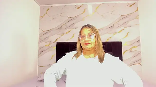 Vickysweeeettt online show from 09-27-25, 07:41