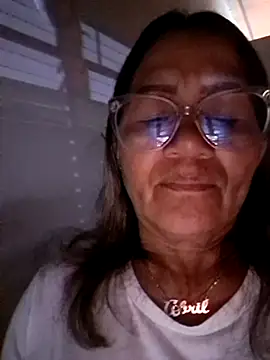 Snapshot of Vickysweeeettt chatting on 07-07-26, 04:37 Vickysweeeettt online show from 07-07-26, 04:37