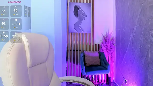 Snapshot of PauliinaBelle_ chatting on 05-20-26, 01:39 PauliinaBelle online show from 05-20-26, 01:39