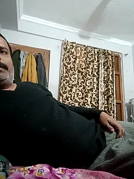 vardh033 online show from 02-08-26, 07:23