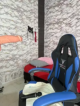 AlisSon  hot online show from 12-14-25, 06:45