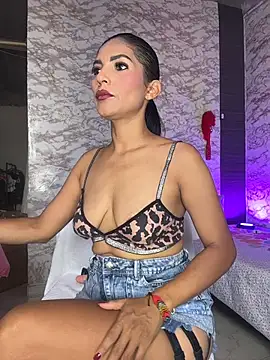 AlisSon  hot online show from 01-05-26, 09:07