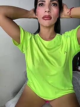 Snapshot of AlisSon__hot chatting on 07-01-26, 04:40 AlisSon hot online show from 07-01-26, 04:40