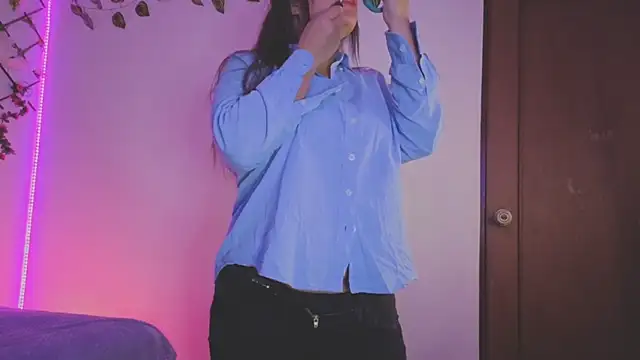 MiaCollinssx online show from 11-05-25, 02:50