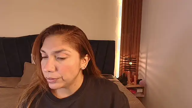 Snapshot of SexyRachel_ chatting on 04-24-26, 12:18 SexyRachel online show from 04-24-26, 12:18