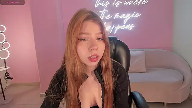 TiffannySins online show from 04-09-26, 06:19