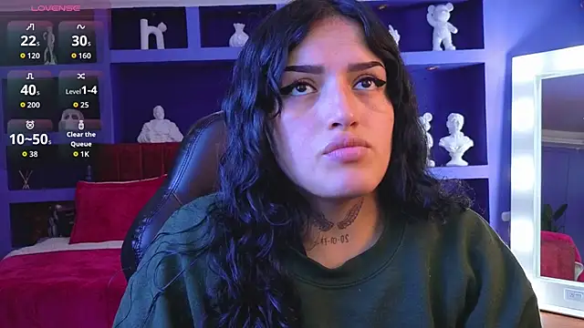 sari belle online show from 10-27-25, 10:36