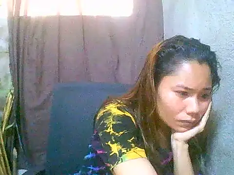 Snapshot of Sweeetgurll chatting on 06-04-26, 01:33 Sweeetgurll online show from 06-04-26, 01:33
